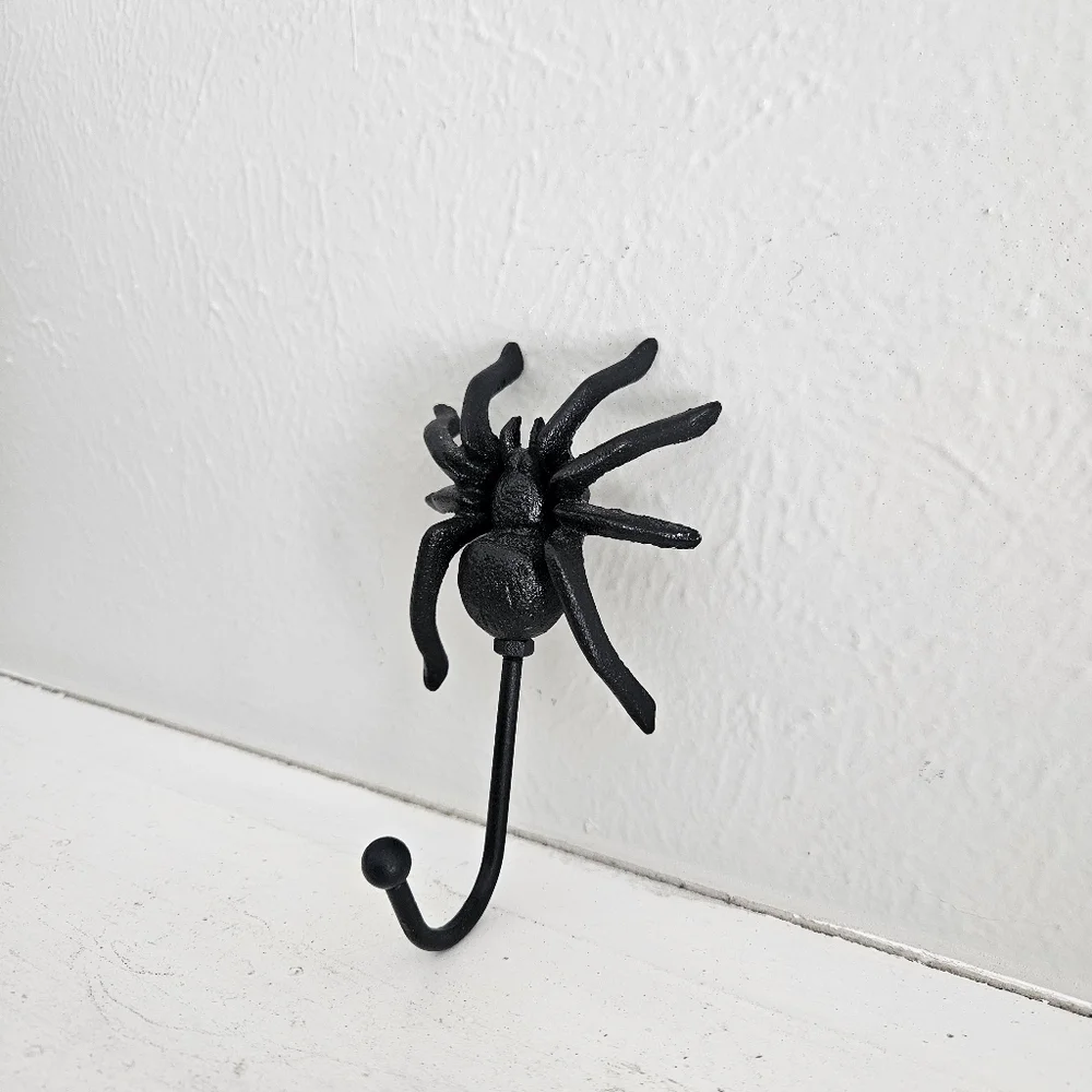 Vintage Inspired Black Cast Iron Tarantula Spider Wall Hook